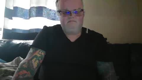 Snapshot of curtus14 chatting on February 14, 3:47 pm curtus14 online show from February 14, 3:47 pm