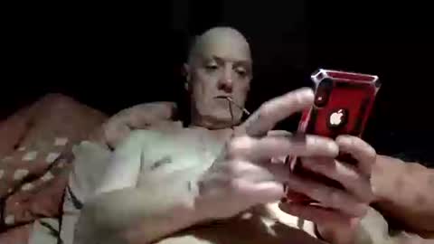 curvelover1977 online show from November 12, 12:38 am