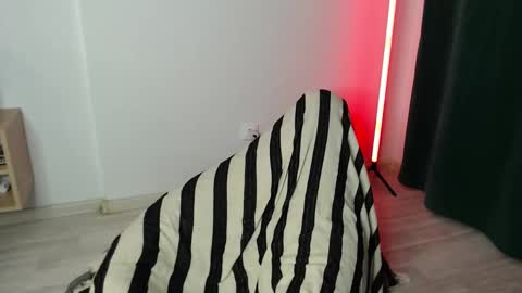 Im Brian online show from October 22, 2:21 pm