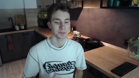 Im Brian online show from December 6, 9:10 am