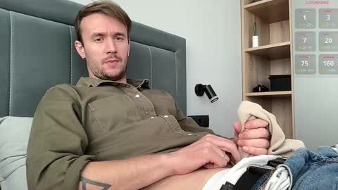 Snapshot of cute_skywalker chatting on September 25, 12:48 pm cute_skywalker online show from September 25, 12:48 pm