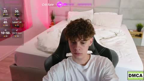 Snapshot of cute_thomas chatting on January 20, 6:53 pm Thomas - online show from January 20, 6:53 pm