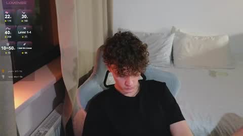 Thomas -  online show from July 12, 8:33 pm