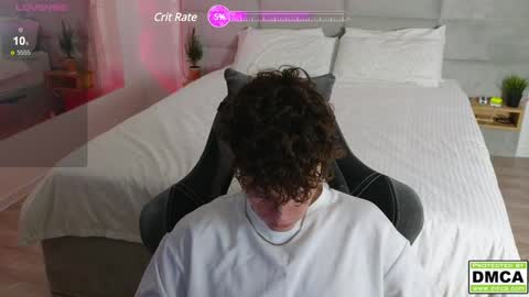 Snapshot of cute_thomas chatting on January 12, 6:16 pm Thomas - online show from January 12, 6:16 pm