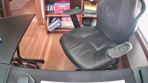 cutenerd15 online show from November 24, 7:48 pm