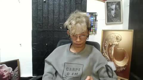 cutie_mico online show from March 5, 8:32 am