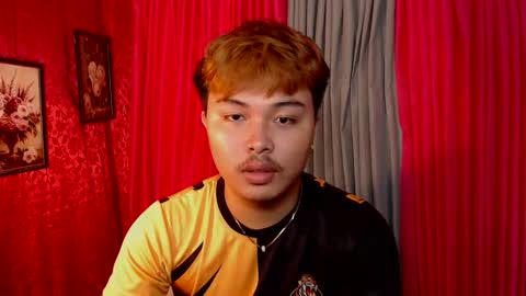 cutiepiejhon online show from February 26, 11:24 pm