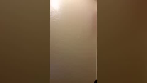 da940361 online show from April 18, 6:31 pm