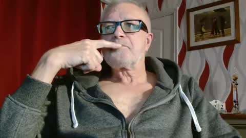 Snapshot of daddiescockforyou chatting on October 22, 8:23 pm Brian ... online show from October 22, 8:23 pm