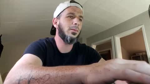 Snapshot of daddo1477 chatting on October 7, 9:08 pm daddo1477 online show from October 7, 9:08 pm
