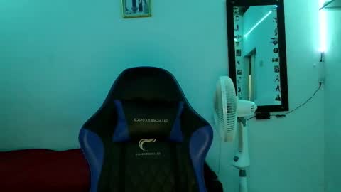 daddy_jesus29 online show from January 17, 7:00 am