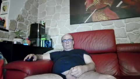 daddyhot2 online show from June 27, 11:10 pm