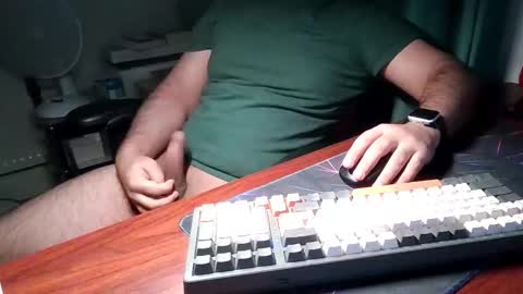 Snapshot of daddypimp3 chatting on September 10, 11:36 pm Paul online show from September 10, 11:36 pm