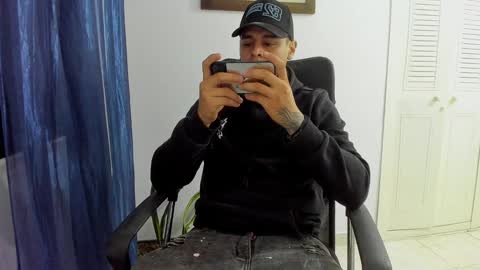 Snapshot of dage_19 chatting on January 26, 3:38 am my name is Jhon and I live in colombia online show from January 26, 3:38 am