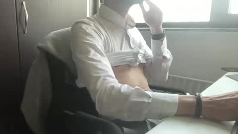 dailybully online show from April 14, 9:53 am