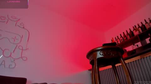 Dallen Grant online show from November 22, 1:00 pm