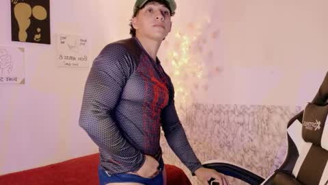 dalton_bigcock online show from April 29, 5:30 pm