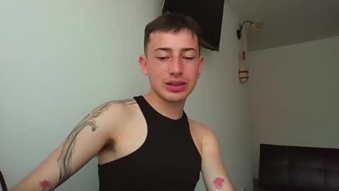 damian_de online show from February 17, 10:14 pm