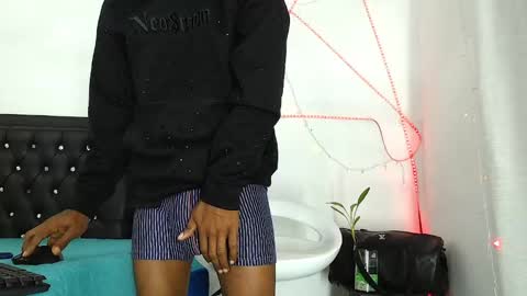 damian_hart_24cm online show from March 19, 11:35 am