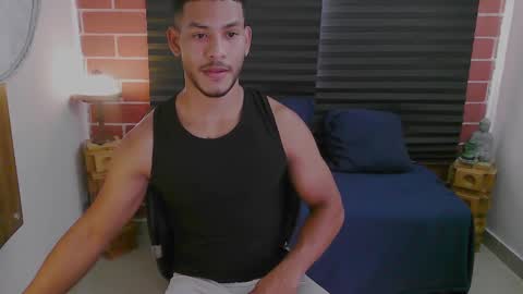 instagram damiannreed. online show from February 18, 6:17 pm