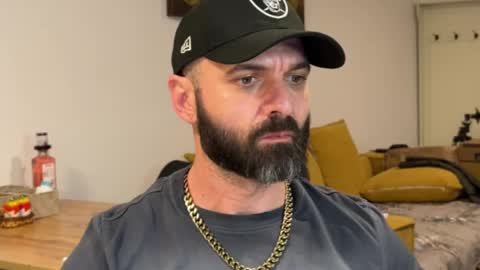 damonsalvatore222 online show from May 5, 12:34 am