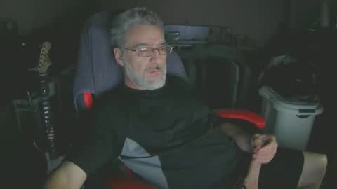 dan137111 online show from March 11, 2:46 pm