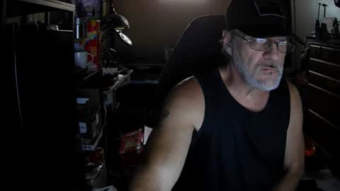 dan137111 online show from August 1, 5:01 pm