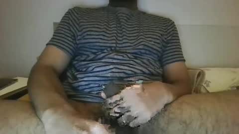 Snapshot of dan_19982 chatting on January 17, 4:37 pm dan_19982 online show from January 17, 4:37 pm