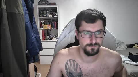 Snapshot of dan_the_man405 chatting on January 11, 7:38 pm King Dan online show from January 11, 7:38 pm