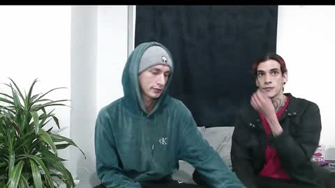 Dan and Noah online show from January 4, 1:31 am