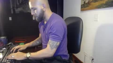 danbury online show from December 3, 11:22 pm