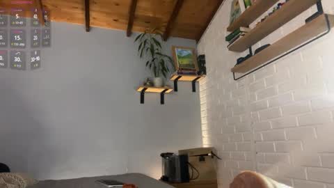 Daniel  online show from February 5, 10:06 pm