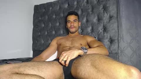 Snapshot of daniel_sherlock chatting on March 6, 10:47 pm Daniel Sherlock online show from March 6, 10:47 pm