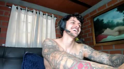 Snapshot of daniele_bunny chatting on January 17, 5:53 pm Daniele Bunny online show from January 17, 5:53 pm