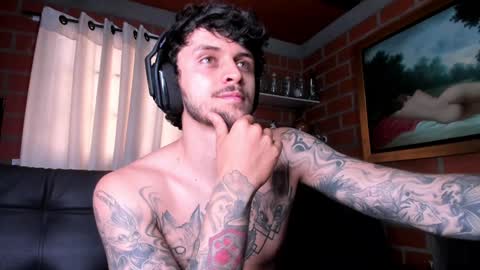 Snapshot of daniele_bunny chatting on January 23, 7:18 pm Daniele Bunny online show from January 23, 7:18 pm