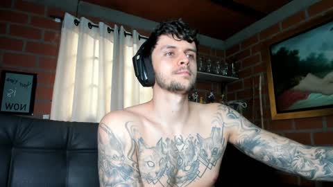 Snapshot of daniele_bunny chatting on February 4, 6:17 pm Daniele Bunny online show from February 4, 6:17 pm