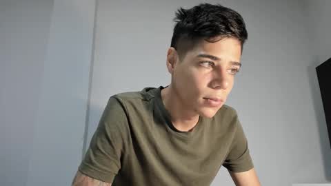 danielsanta188 online show from February 24, 3:35 pm