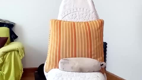 daniroca8 online show from October 25, 1:57 pm