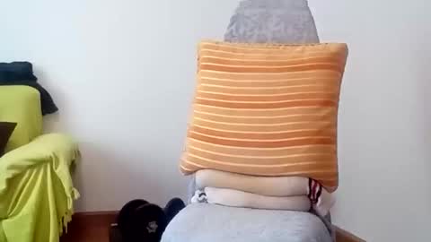 daniroca8 online show from November 17, 3:37 pm