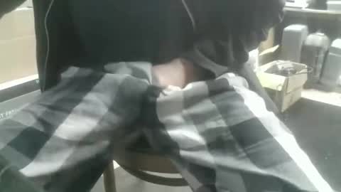 danl20012001 online show from December 22, 3:36 am