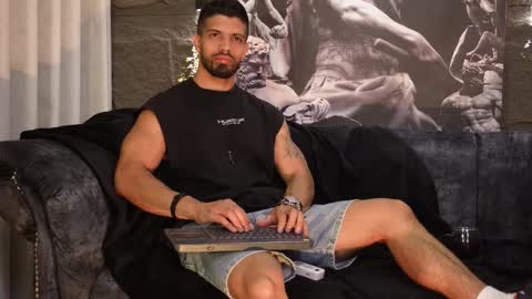 Dann saenz online show from November 26, 8:45 pm