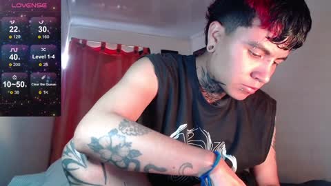 Snapshot of dannteftm chatting on January 22, 6:41 pm DANNTE online show from January 22, 6:41 pm