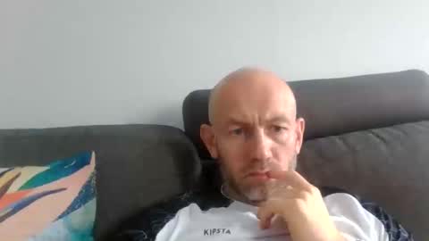 Snapshot of danny81boy chatting on September 19, 8:04 am danny81boy online show from September 19, 8:04 am