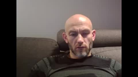 Snapshot of danny81boy chatting on January 14, 3:47 pm danny81boy online show from January 14, 3:47 pm