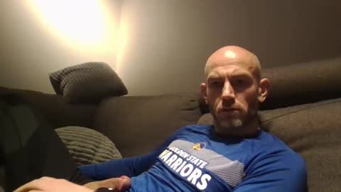 Snapshot of danny81boy chatting on January 8, 3:50 pm danny81boy online show from January 8, 3:50 pm
