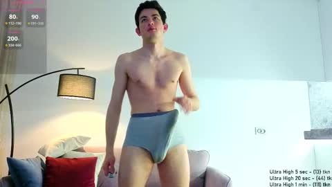 danny__magic online show from December 19, 1:08 pm