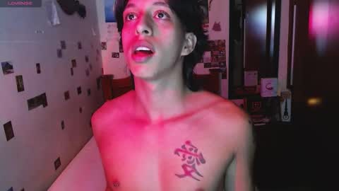 phantom555 online show from February 22, 11:28 pm