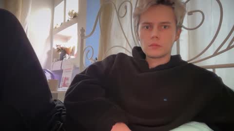 danny online show from December 22, 12:24 pm