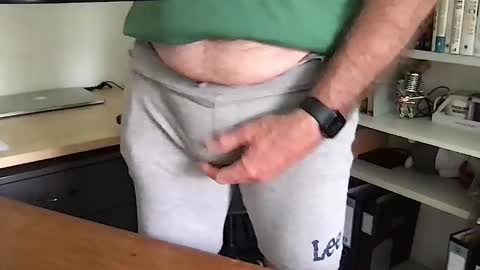 Danny online show from January 22, 3:52 am