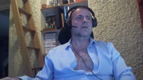 danparis91 online show from February 27, 12:34 am